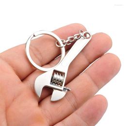 Keychains Silver Mini Multifunctionele sleutel sleutelhanging metalen reparatie draagbare handgereedschap JAW sleutel sleutel verstelbare sleutelketens Universal Miri22