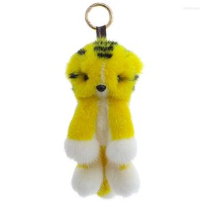 Keychains Tiger Fluffy Keychain Animal Soft Real Bag Charm Key Ring Leuk decoratief accessoire voor portemonnee rugzak