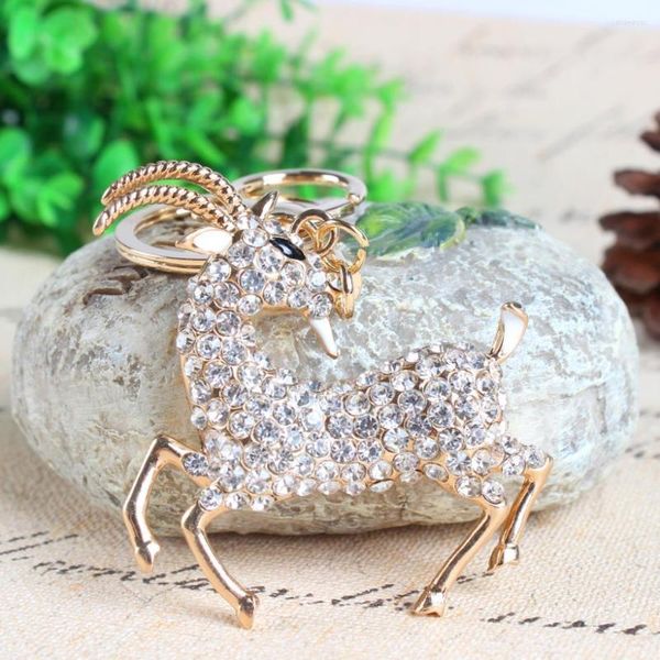 Porte-clés Blanc Courir Moutons Zodiac Chèvre Mignon Cristal Strass Charme Pendentif Sac À Main Sac De Voiture Porte-clés Chaîne Creative Fête De Mariage Cadeau