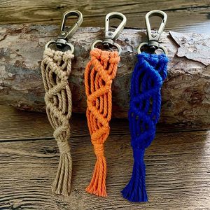 Porte-clés tissé macramé porte-clés accessoires clip multi couleurs pour les femmes exquises à la main bohème gland anneau charme cadeau de vacances