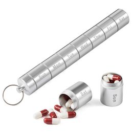 Porte-clés contenant des boîtes à médicaments en métal support en acier inoxydable boîte à pilules étanche pendant une semaine WY1272