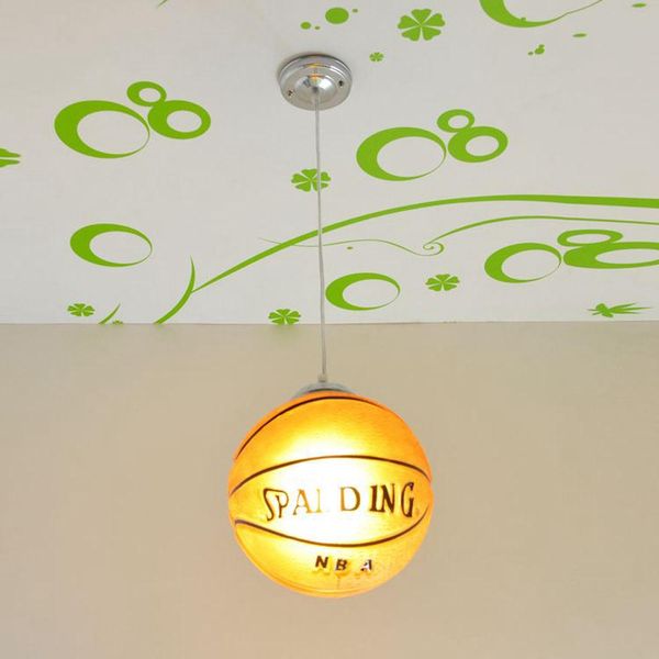 Kid 'Chambre à coucher Basketball / Football Pendentif Lumière Enfants Creative Etudiante Salle Pendentif Lampe Moderne Salle de jeux Pendentif