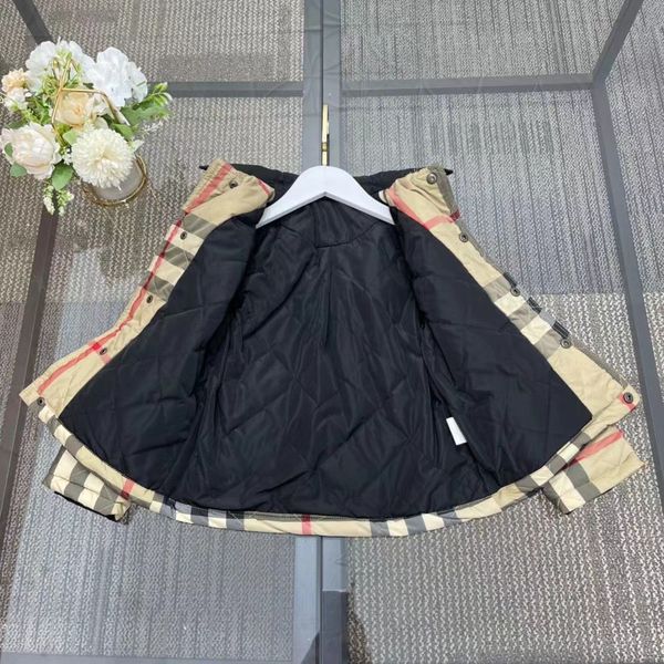 Enfant vers le bas manteaux veste vêtements hiver chaud filles vêtements d'extérieur en gros enfant en bas âge garçons manteau 100-150 cm