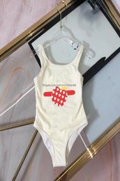 Costume da bagno per bambina intero Costume da bagno estivo per bambina Bikini Costumi da bagno per bambini Costume da bagno per bambini di lusso2715056