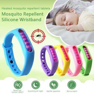 Kid Mosquito Repellent Armband Pest Control Siliconen Polsband Plant Essential Oil Capsule Band Killer Waterdicht Insect Bug voor kinderen Volwassenen Buiten Reizen