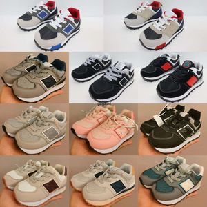 Kindersneakers NB Casual 574s Jongens Meisjes Schoenen Kinderen Jeugd Outdoor Trainers Kind Peuters Sportschoen Zwart Grijs Koninklijk Grijs Roze Wit Marine Beige maat eur 26-37 23 24