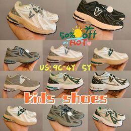 1906r enfants Chaussures de course garçons filles 1906s baskets blancs rouges argent métallique bleu sel de mer marbrehead coureur de centre-ville downtown baskets Trainers taille 9c-4y 5y Asths