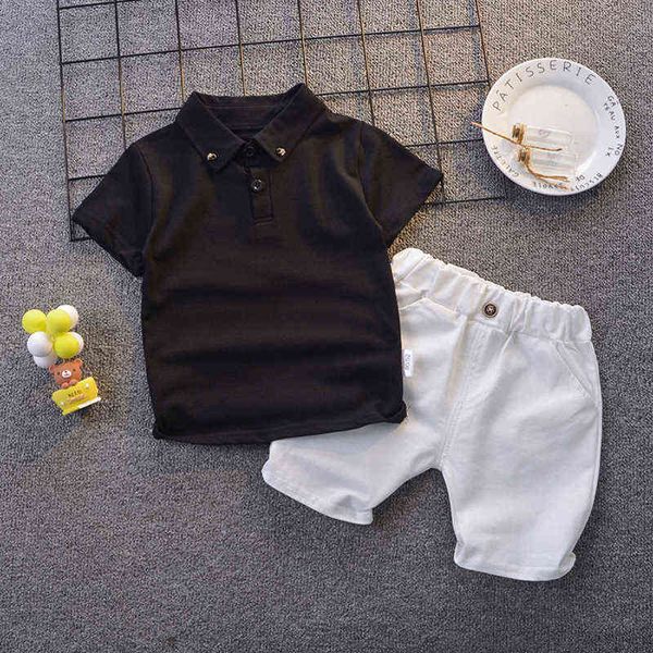 Conjunto de ropa de verano para niños y bebés, Top negro sólido + pantalones cortos blancos, 2 uds., traje de vacaciones para niños, traje corto para niños G220310