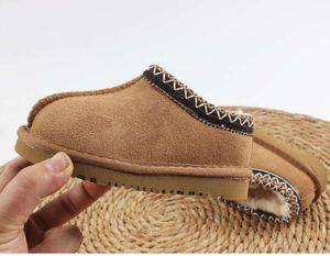 Tasman II-slippers voor kinderen Tazz-babylaarzen Kastanjebont Slippers Schapenvacht Shearling Ultra Boy Girls Mini Boot Winter Mosterdzaad Slip-on Schoenen meisjes