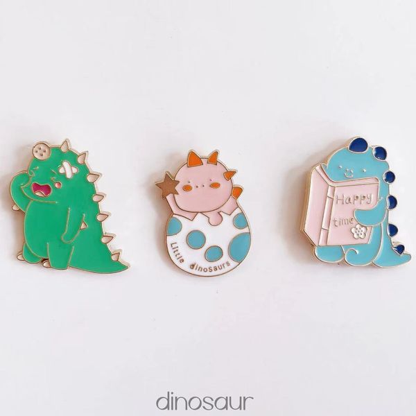 Épingles en émail de dinosaure pour enfants, garçons et filles, jeux de films animés mignons, épingles en émail dur, collection de broches de dessin animé, sac à dos, chapeau, sac, insignes à revers