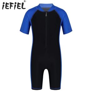 Kinderjongensmeisjes uit één stuk pakken uitslagbeschermers voor surfen met korte mouwen ritssluiting shorty wetsuits zwempak badkleding badkleding pakken 240422