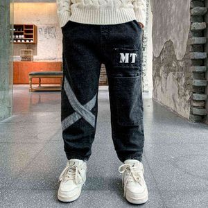 Pantalons crayon pour enfants garçons pantalons noirs automne hiver nouveaux jeans de sport enfants coréens pantalons en denim décontractés vêtements 4 5 7 8 9 11 ans G1220
