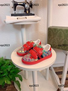 Casual schoen voor kinderen Kind Sneakers baby Lente Nieuwe collectie rubber Gestreepte Star Print Box bescherming verzending Kindermaat 23-35