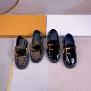 Enfants enfants F flux robe chaussures mode garçons filles en cuir formelle fête étudiants chaussures bébé tout-petits confortable concepteur chaussure décontractée noir marron lettre mocassins