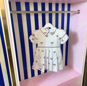 Kinderen kleden sets vintage bloemenmeisje jurk witte kleur korte mouw zomer kinderkleding set modeontwerper lente plaid kind gi3048169