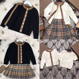 Ropa para niños Otoño Conjuntos de primavera Diseñador Niñas Casual bebé conjunto pantalones cortos niña Manga larga cardigan falda plisada 100-160 T6hO #