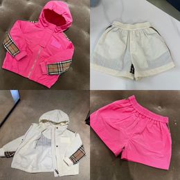 Ropa para niños Diseñador casual Otoño Niñas Conjuntos de primavera Protector solar Niños Bebé Conjunto Chica Manga larga Cardigan Falda plisada 100-140 N2SZ #