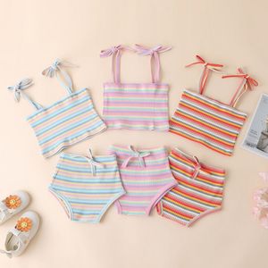 Vêtements pour enfants filles Pit Stripe Tripefits Bandif Striped Sling Tops + Pantalon court 2pcs / sets Fashion 2021 Été de vêtements pour bébé M3273