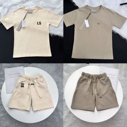 Ensembles de vêtements pour enfants Bébés garçons filles Big Boy T-shirts et shorts Vêtements Designer Survêtement d'été Tenues pour jeunes enfants T-shirt à manches courtes