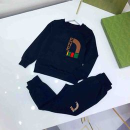 Conjuntos de ropa para niños Sweaters de diseñador de marca Moda de la moda Autumn Girl Boy Clothy Baby Cotton Hoodies Sutwear Tops Sweatshirts Swets