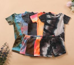 Conjuntos de ropa para niños Ajustas para niñas para niños Tie Dye Stripe Stripe Topsshorts 2 PCSSet de verano Boutique Baby Ropa Z20344822183