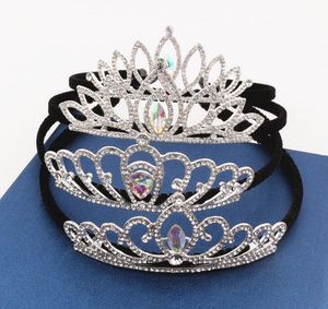 Kids Crystal Crowns Girl Rhinestone Tiara's met haarsticks Hoofdband Verjaardagsfeest Kerstmis Halloween Props