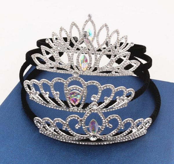 Coronas de cristal para niños, Tiaras de diamantes de imitación para niñas con palitos para el pelo, diadema, accesorios para fiesta de cumpleaños, Navidad y Halloween