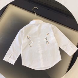 Kids Designer kleding Baby Kid T -shirt jongens shirt klassiek geruite ontwerp lange mouwen lange mouwen 2023 luxemerk 3 kleuren met letters