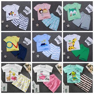 Kids Designer Kleding Jongens Cartoon Shirts Korte Broek 2 stks Set Korte Mouw Toddler Girl Outfits Summer Kinderkleding 15 Designs DHW3594