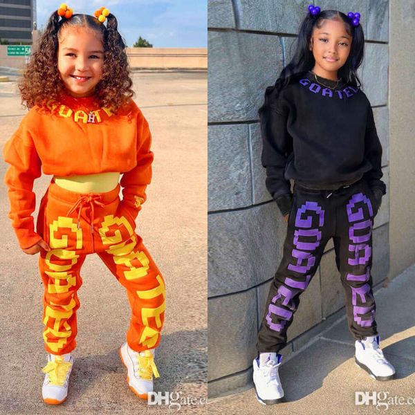 Enfants Designer Vêtements Garçons Filles Survêtement Nouveaux Sports De Loisirs Deux Pièces Ensemble Vêtements Lettre Pull Solide À Manches Longues Sweats À Capuche Et Pantalon 2PCS Costume