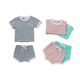 Enfants Designer Vêtements Filles Garçons Vêtements D'été Ensembles Enfant Arc-En-Ciel Brodé Tops Shorts Costumes Bébé À Manches Courtes Blouse Pantalon Bloomers Tenues B26