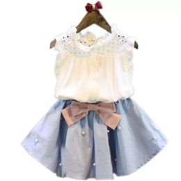 Kinder-Designer-Kleidungssets für Mädchen, Sommermode, Anzüge, Baby, ärmellose weiße Oberteile, Denim-blaue Röcke, Outfits, Kinder-Baumwoll-Rüschenweste, Schleife-Röcke