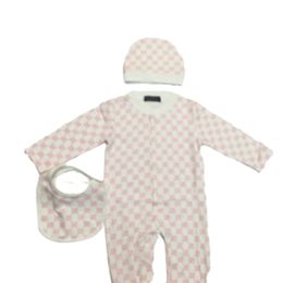 diseñador de niños Mameluco bebé niño niña Manga larga cuello redondo ropa de algodón recién nacido Niños suéter onesies de una pieza carta de lujo Monos sombrero 3pc