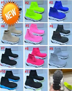 Kinderontwerperschoenen mode baby kinderen sport running snukers hoogwaardige ademende gebreide antiskid vrijetijds sokken schoen 11colo6591476