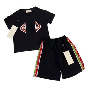 Kids Designer Suit Boys Shirts Shorts Pantalons à manches dessinères 90-150 R01