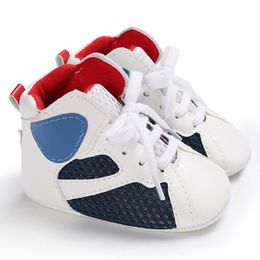 Diseñadores para niños Recién nacidos Altos Altos Primeros Caminantes Baby Boys Biños Niños Nitdler Cuna Soft Bottom Up Basketball Star Shoes 1-18m