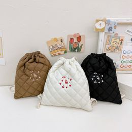 Mochilas acolchadas con entramado de diamantes para niños y niñas, bolso de hombro doble con bordado de cohetes de dibujos animados, mochila informal para niños Z5298