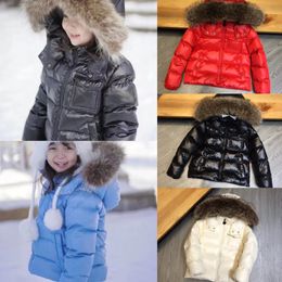 Kids Down Coat Baby Designer Winter Jackets Peuter Coats Boys Girls Outdoor Warm Black Red Puffer Jacket Letter Afdrukkleding Out meter