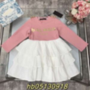 Robes pour enfants Début de gardes d'automne robe en coton pur coton haut de corps Patchwork Cake Kirt Design