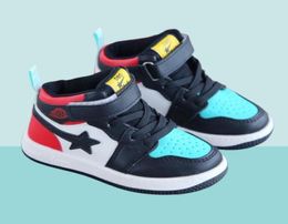 Kids mode Hightop Sneakers for Boys Girls Chaussures Hrewable Sports Chaussures de course Légères chaussures de marche décontractées 4299263