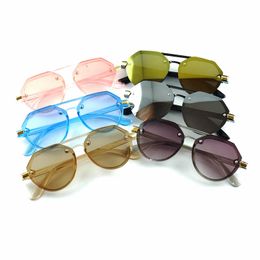Kids Flat Pilot Sunglasses Oversize Spiegellenzen Cover Frame Mode Ontwerp Eyewear Cool Glasses voor Jongen en Meisje