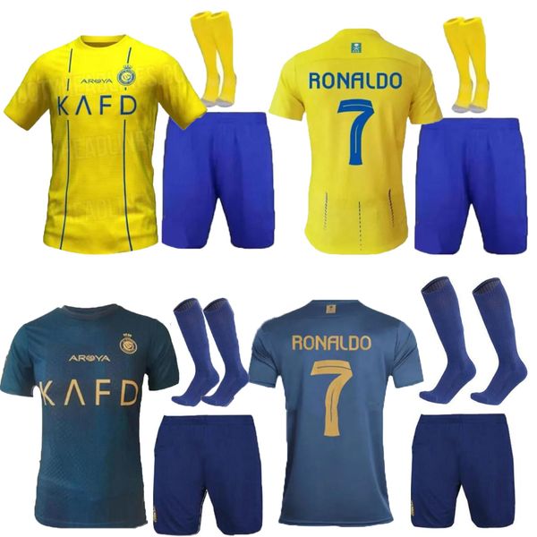 Kits de football pour enfants Al Nassr FC Maillots de football à domicile Ronaldo 2023 2024 CR7 Maillot pour hommes Shorts et chaussettes Maillot de football Al-Nassr FC