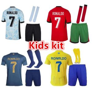 Kits de football pour enfants Ronaldo Jerseys 2024 CR7 Gonzalo Martinez Talisca Ghislain Konan Vincent Aboubakar Men Football Jersey Shirt