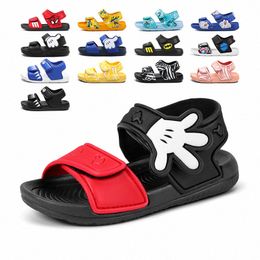 Niños Girls Biños Diapositivas Sandalias de playa Sandalias Buckle Soft Sole Cartoon Outdoors Sneakers Tamaño del zapato 22-31 H5WZ#