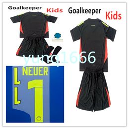 Gardien de but pour enfants # 1 Neuer Soccer Jerseys 2024 Fullkrug Hummels Kroos Gnabry Werner Draxler Reus Gotze Kid Kit
