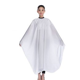 Cape de coiffeur pour enfants, couverture de robe de Salon de coiffure, enveloppe de coupe de cheveux, Cape de coiffeur, tissu imperméable, couleur aléatoire, livraison directe Z0073