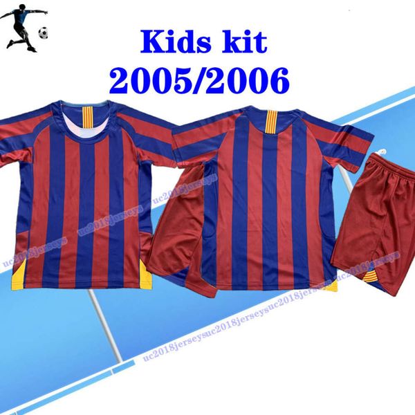 Kit enfants 2005 2006 Maillots de football rétro RIVALDO XAVI PUYOL A. INIESTA 05 06 BOY RONALDINHO SUAREZ IBRAHIMOUIC PIQUE HENRY enfants Maillot de football jeunesse