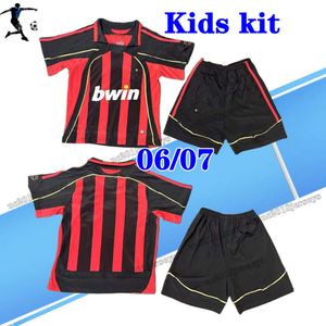 Kids kit KAKA 06 07 Retro Voetbal Jersey MALDINI PIRLO RONALDINHO jongen Voetbalshirts Aca kinderen shirt