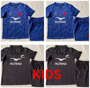 Kit enfants avec short 23 24 Maillot de rugby France 2023 France Rugby World Cup domicile maillot de rugby maillot domicile enfant costume 16-26