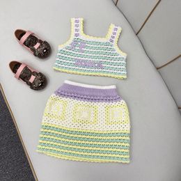 Diseñador de lujo para niños Camiseta para niños Conjuntos de falda F Diseñadores Ropa para bebés Ropa de playa de verano para niños Vestido sin mangas de lujo para niñas esskids CXD2402202-12